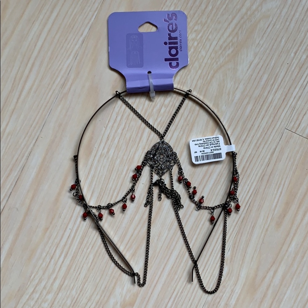 Claire’s hair band